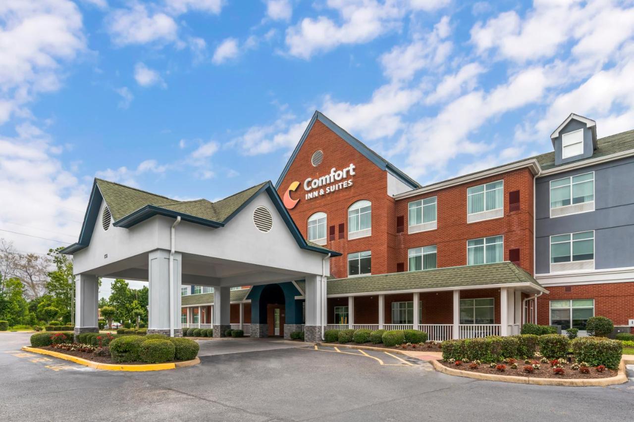 Comfort Inn & Suites Hampton Near Coliseum Exteriör bild