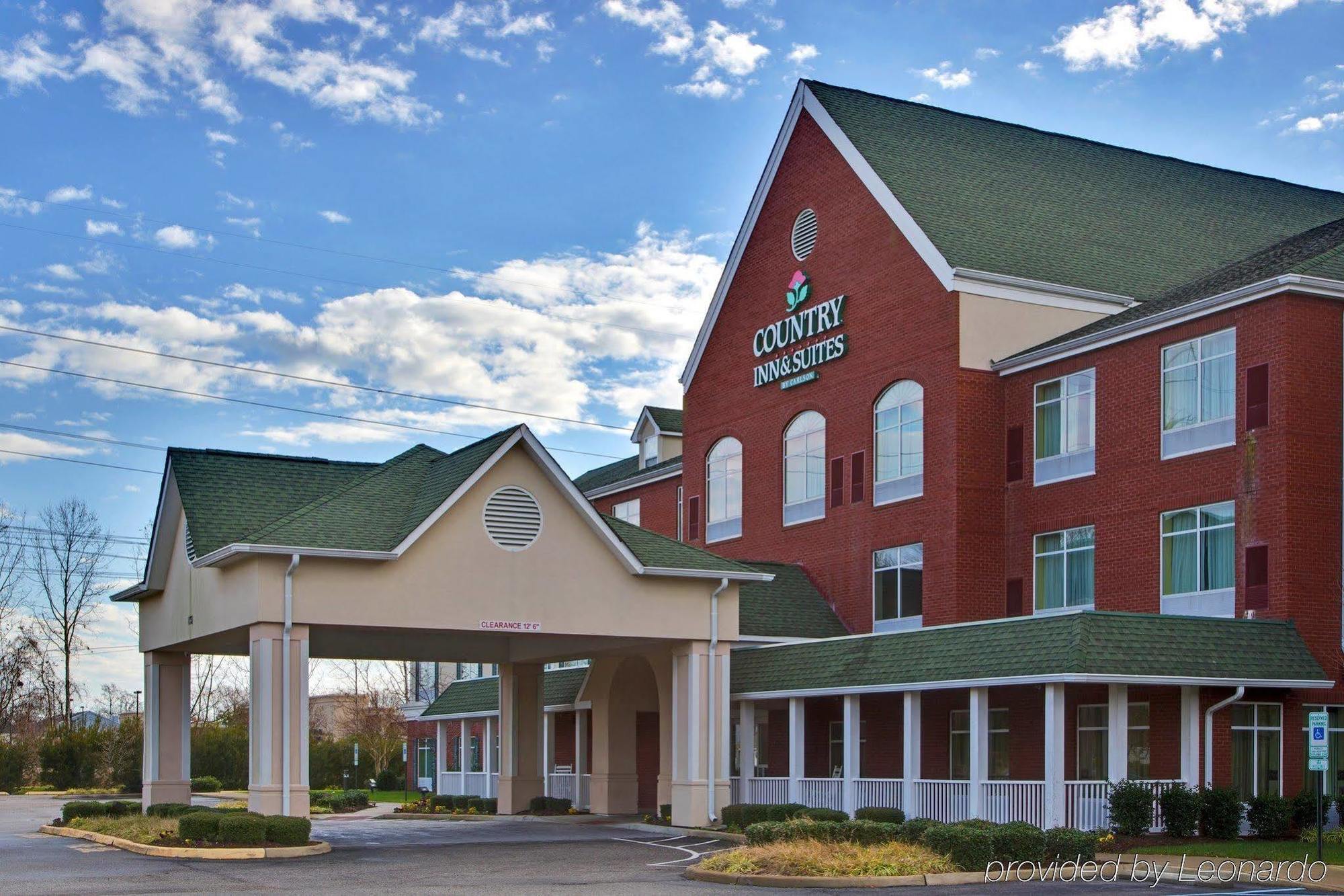 Comfort Inn & Suites Hampton Near Coliseum Exteriör bild